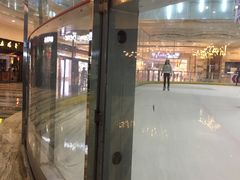 -冠军冰场(环球中心店)