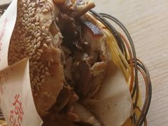 -洪峰浩老北京烧饼夹肉(角门路店)