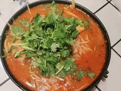 -肥汁米蘭香港米线(长宁来福士店)