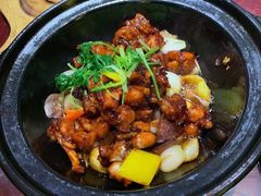 干锅牛蛙-半亩方塘酒楼