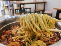 菠菜面-鹍记特色牛杂面