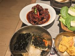 -草家酱蟹炭火烤肉店(珲春南路一店)
