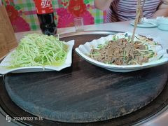 -人民公社铁锅炖·东北菜(卫国道店)