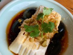 冷拌豆腐-侬佳蒸菜馆(听潮店)