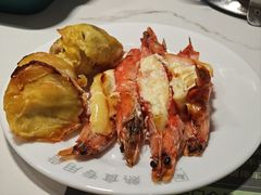 -金马门国际美食百汇(珞喻路店)