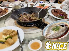 -龙凤美食(汇都店)