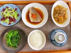 -何柒有幸母婴护理月子会所(长妇婴店)