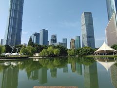 -陆家嘴中心绿地
