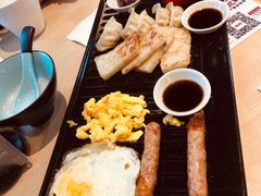 -必胜客(滨江店)