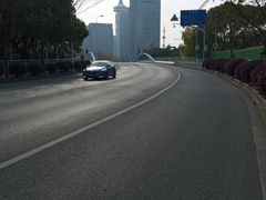 -上海科技馆(地铁站)