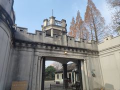 -上海市龙华烈士陵园