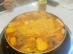 -玛喜达韩式火锅大排档(海城店)