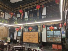 -蔼若春.传承三十年云南菜(金碧公园店)
