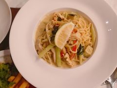 青咖喱鸡肉意面-UPPER KITCHEN(延安路店)