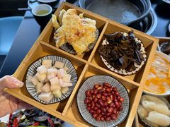 -野菌皇海景野生菌火锅(滨海大道店)