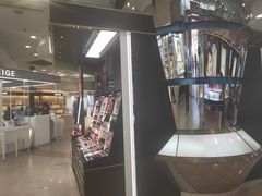 -上海置地广场(南京东路店)