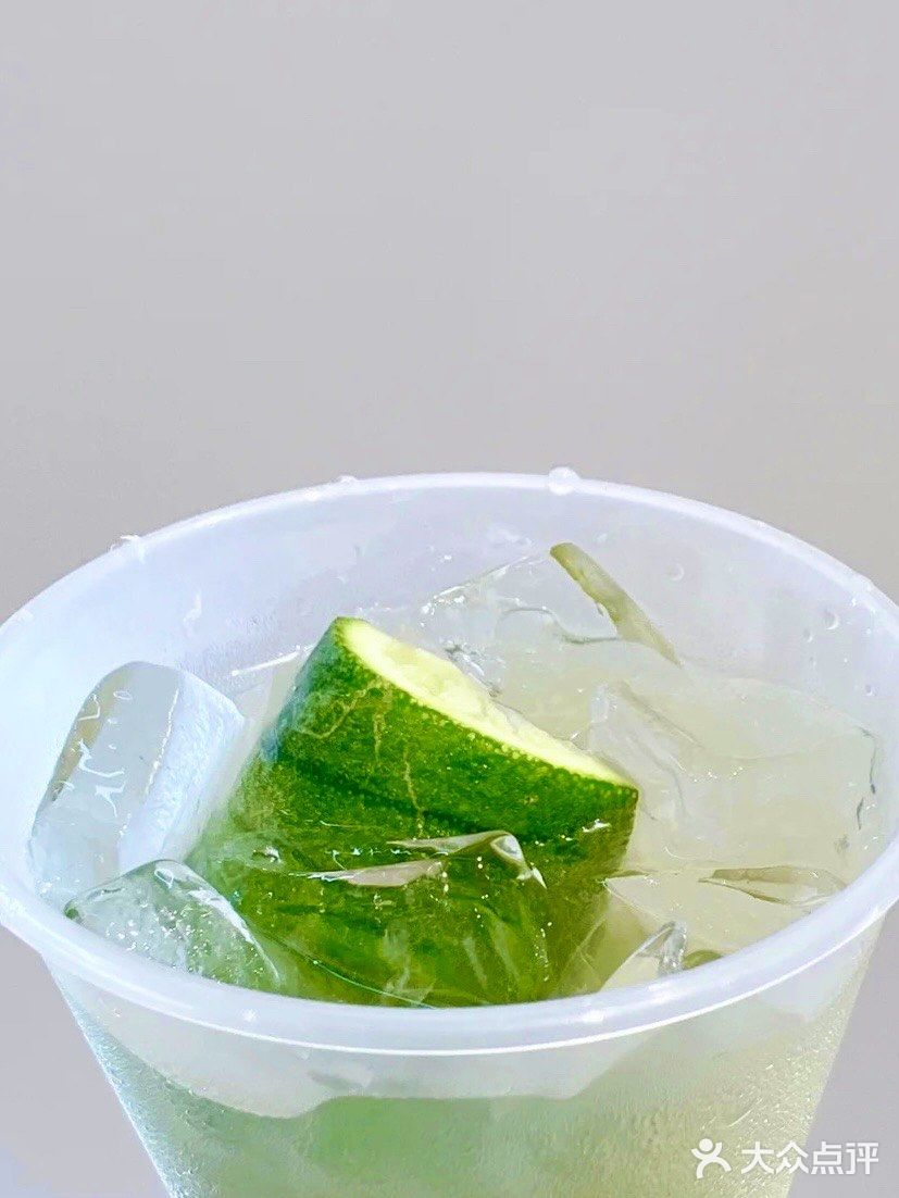 夏天🔥不就得搭配香水柠🍋吗！