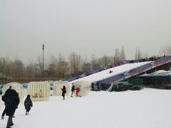 -欢乐水魔方水世界