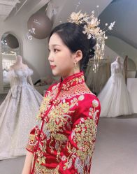 -艾米丽婚纱礼服