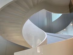 -Apple零售店(新街口店)