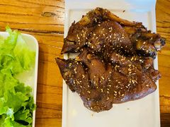 烤猪蹄-三千里韩式炭火烤肉(南八马路店)
