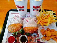 -The Habit Burger Grill 哈比特汉堡(复兴soho店)