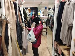 -优衣库(上海金桥太茂店)