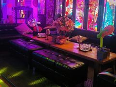 -喜鹊音乐酒馆(西街店)
