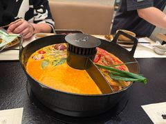 鸳鸯锅-山缓缓火锅(上海闵行龙湖店)