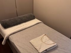 -裕和堂中医推拿艾灸(太古汇臻品店)