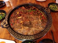 -三道苗苗鱼·美蛙黄辣丁(八里店)