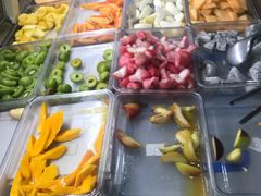 自助取餐区-老炳·七丛松甘草水果