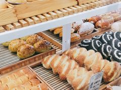 -焙丽拾光(麦凯乐直营店)