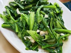 蒜蓉炒油麦菜-年辉渔村·非遗传承餐厅(新丰江店)