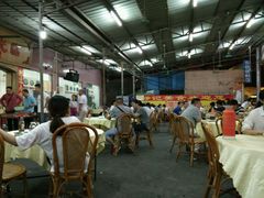 大堂-标记美食新鲜猪杂(兴南大道店)