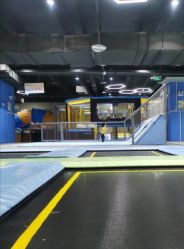 -反弹蹦床公园(南坪万达店)