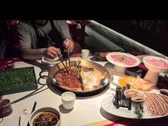 -小龙翻大江文化火锅(宽窄店)