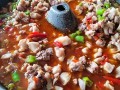 -兔行天下-鸿鹤鲜锅兔(中海国际店)