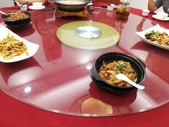 -东馆和天下特色餐饮(工农店)