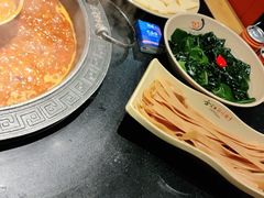 -晓宇重庆火锅(龙首店)