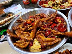 辣盆鸭爪-辣盆盆麻辣小龙虾(哈尔滨总店)