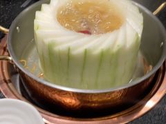 -得意咚瓜·顺德鱼生·冬瓜火锅(深圳首店)