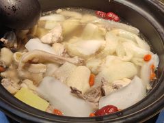 -烹然四季椰子鸡火锅(团结湖总店)