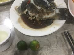 -四川小胡子海鲜(丁村万人海鲜广场店)