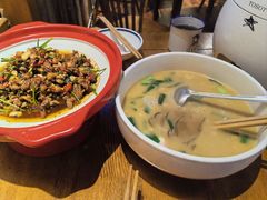 -屋里饭菜·湘菜馆(火车站店)