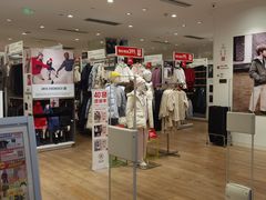 -优衣库(天津鲁能城购物中心店)