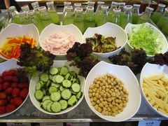 沙拉-广州中心皇冠假日酒店-环市食坊·海鲜自助餐厅