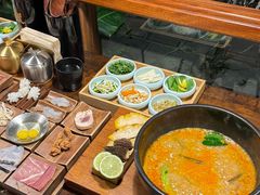 -银米·云南传统过桥米线(双廊黑金冠店)