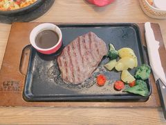 -必胜客(新中纬店)