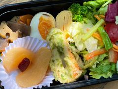 炸雞塊便當-铃木食堂(杨梅竹店)